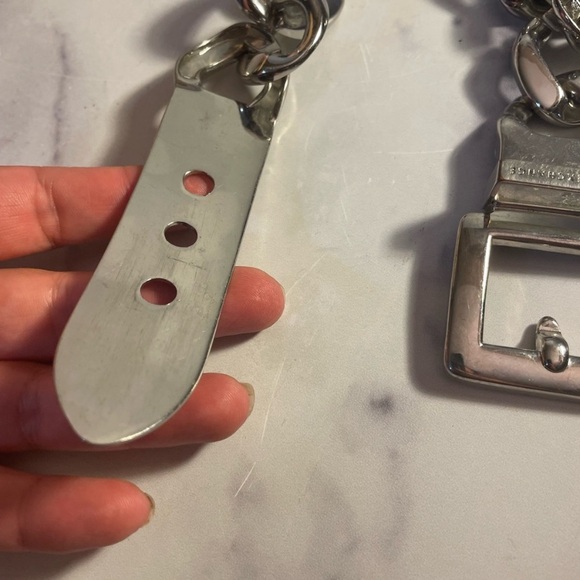 Armani Exchange metal silver chain belt - Picture 6 of 6